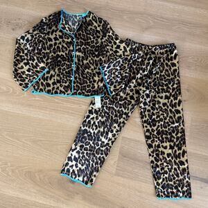 Cupshe Live Life in the Beach Slumber Party Animal Print PJ Size S in Brown Blue